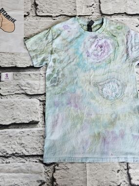 Tie-Dye Pastel Adult T-Shirt - Small